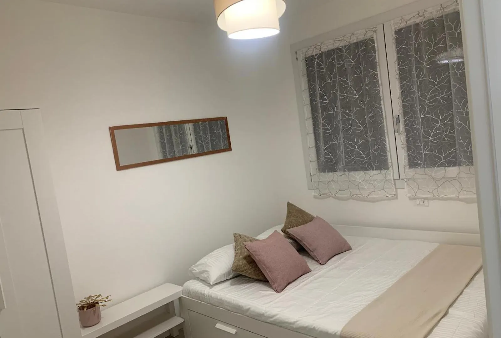 Queen Home Luana البندقية